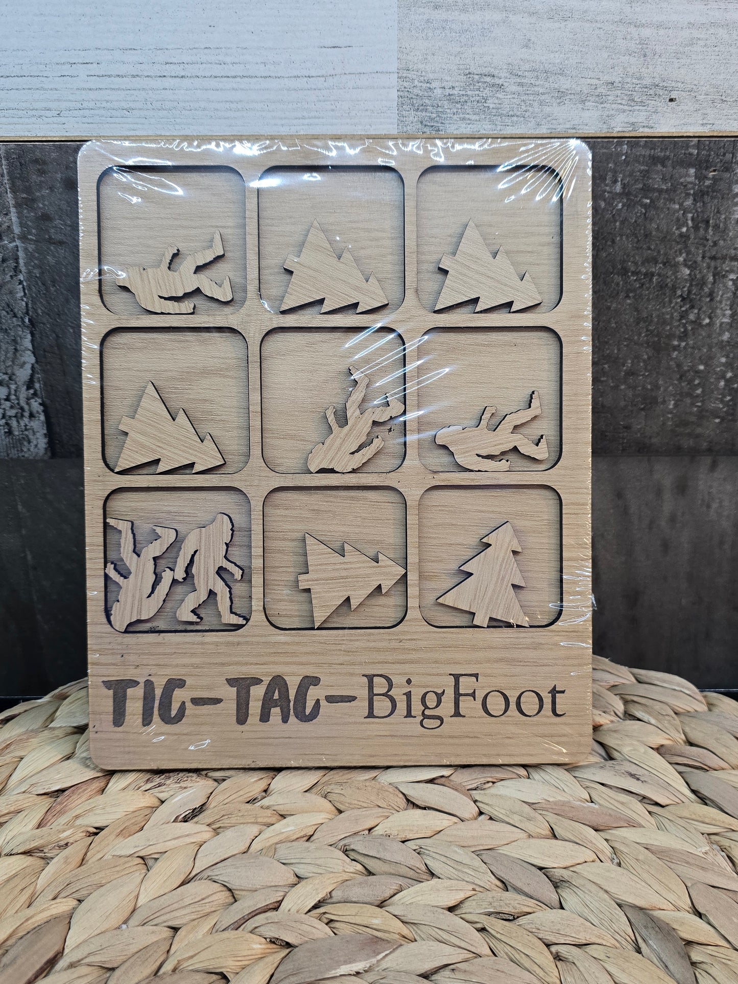 Tic-Tac Big Foot