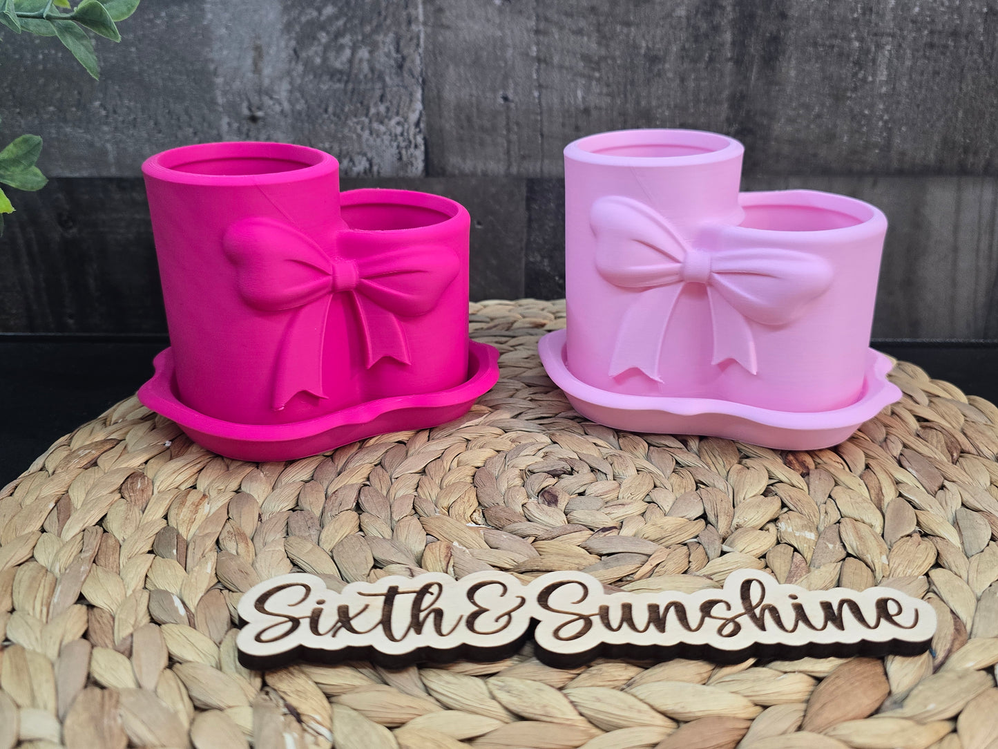 Bow Makeup Brush Holder – 3D Printed Vanity Organizer with Tray