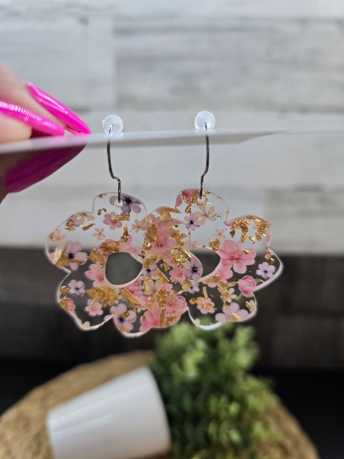 Boho Floral Gold Flake Acrylic Earrings – Lightweight Statement Dangles, Bohemian Jewelry