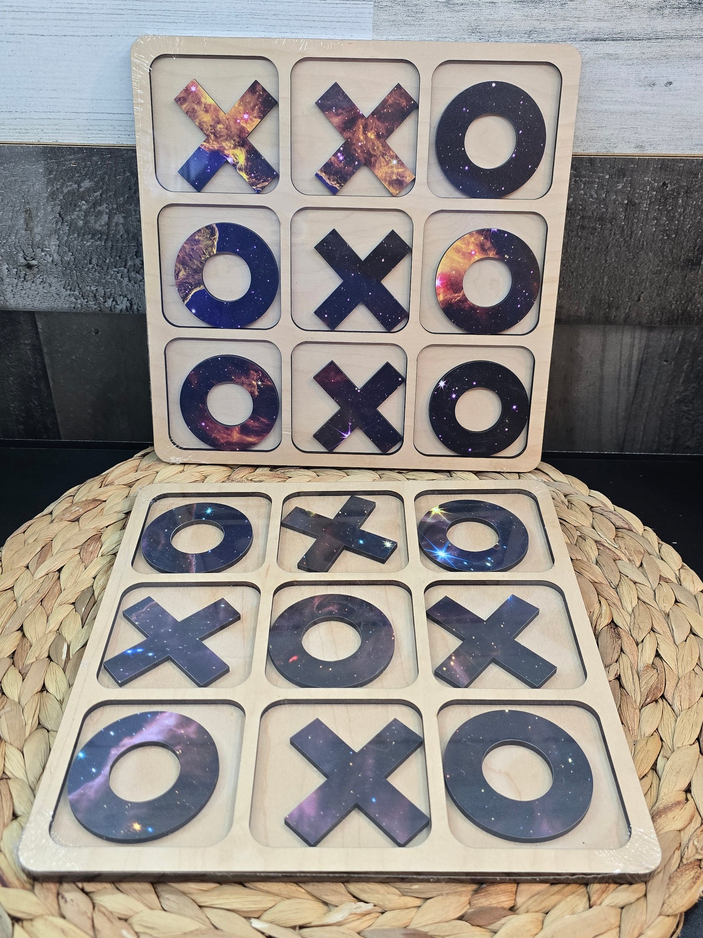 Tic-Tac-Toe Space theme