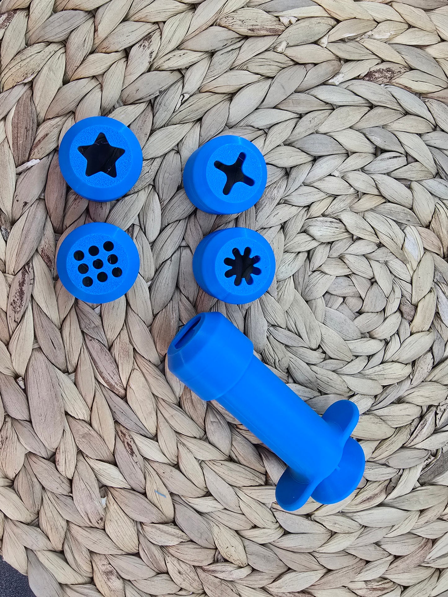 Play Dough Extruder