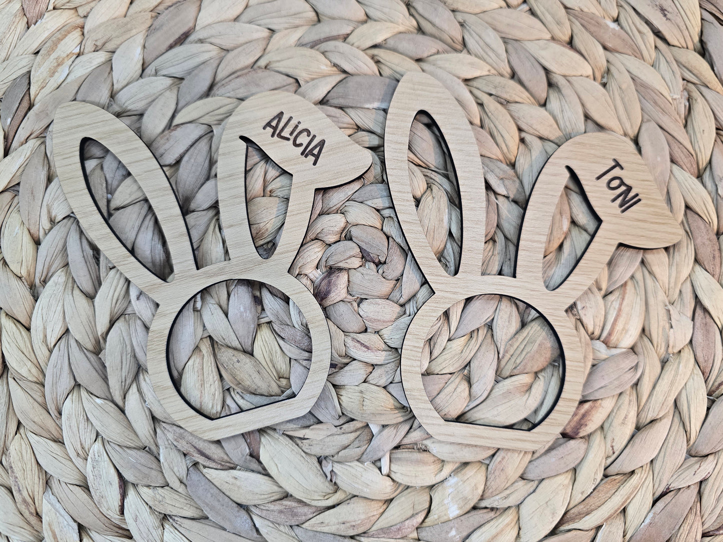Personalized Bunny Ear Napkin Holders – Custom Name Easter Napkin Rings – Wooden Spring Table Decor – Place Settings – Easter Brunch Table Accessories