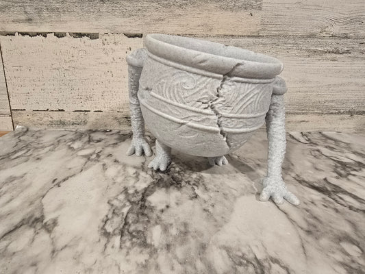 Pot boy planter