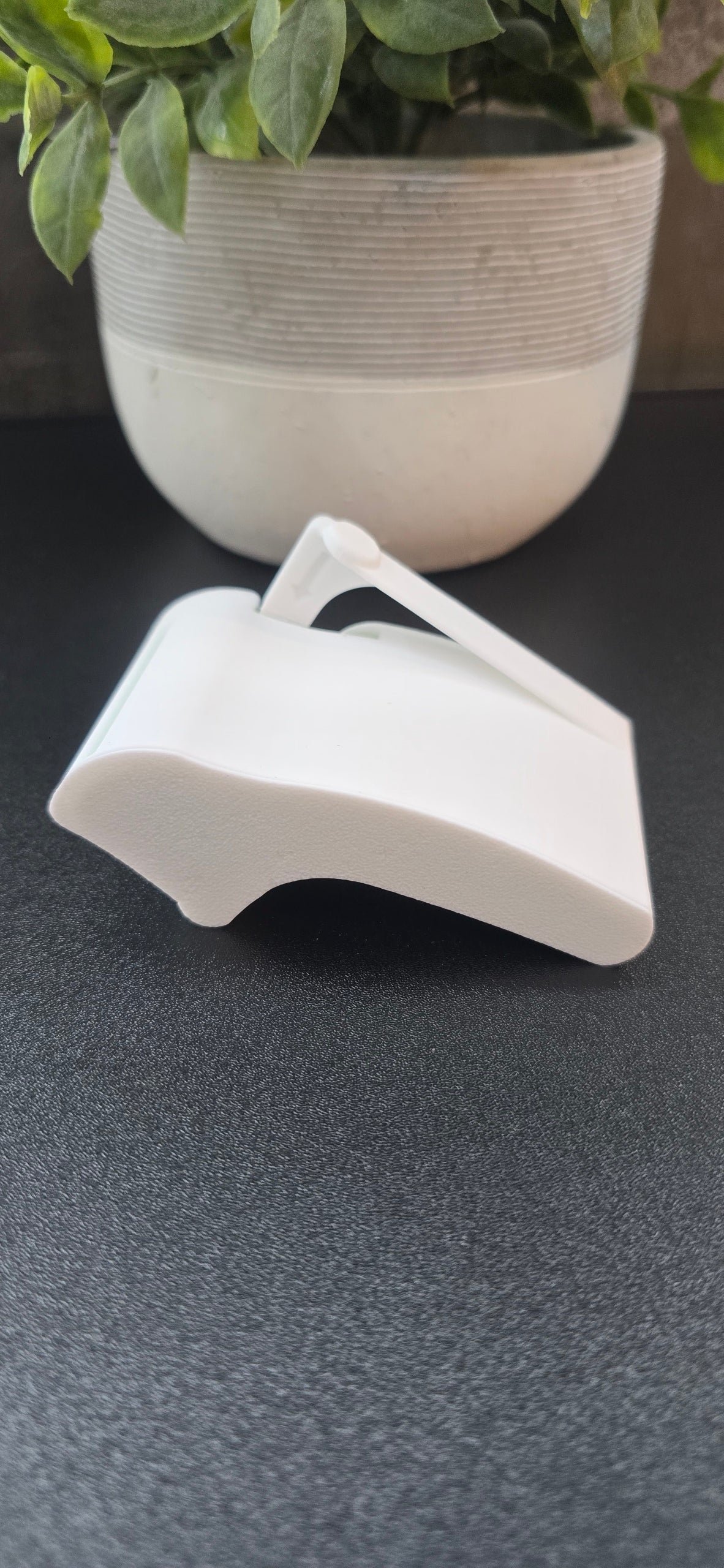 Everyday Floss Dispenser - Travel and Counter Friendly Floss Holder
